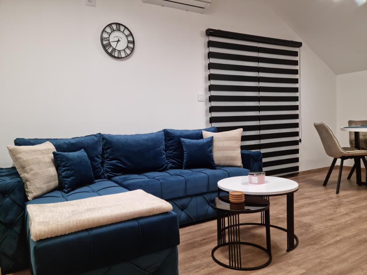 Lilien Apartment Airport Ledine Eksteriør bilde